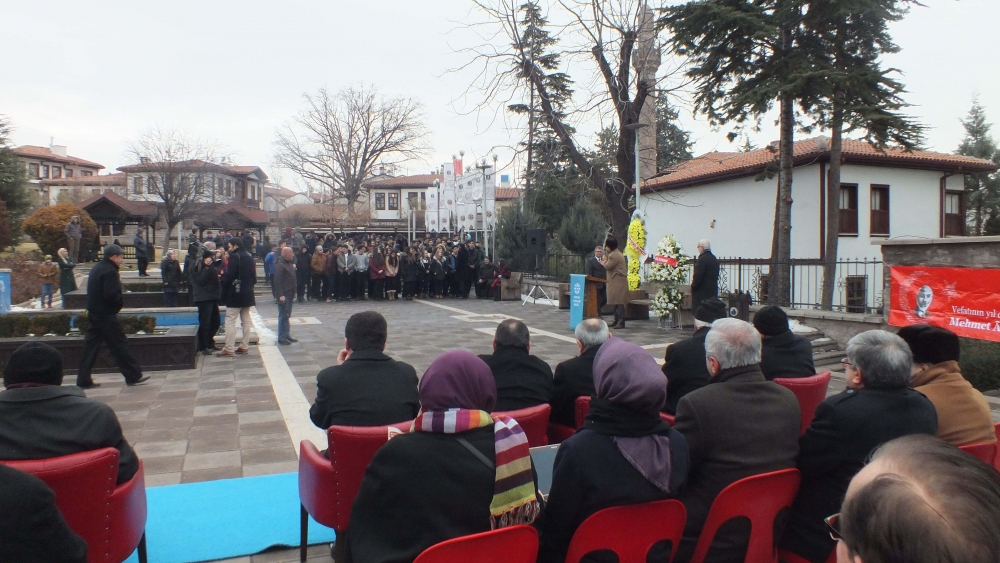 Mehmed Âkif 80. vefat yıl dönümünde Taceddin Dergâhı’nda anıldı galerisi resim 10