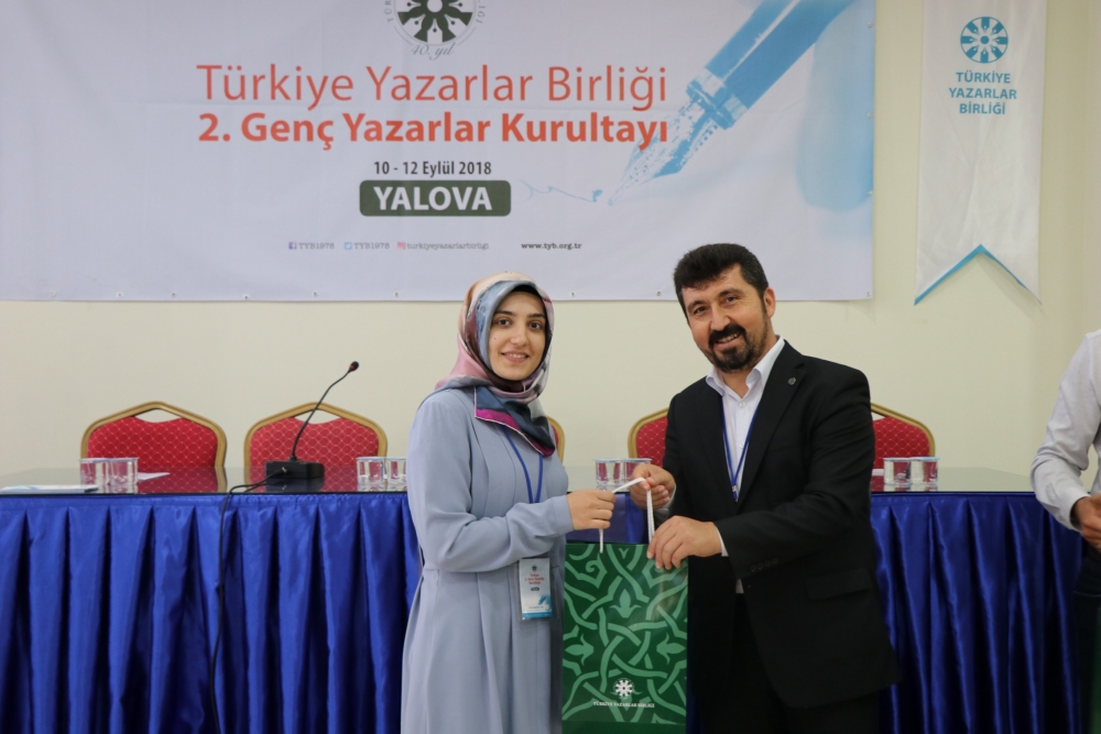 2. Genç Yazarlar Kurultayı Yalova'da Yapıldı galerisi resim 37