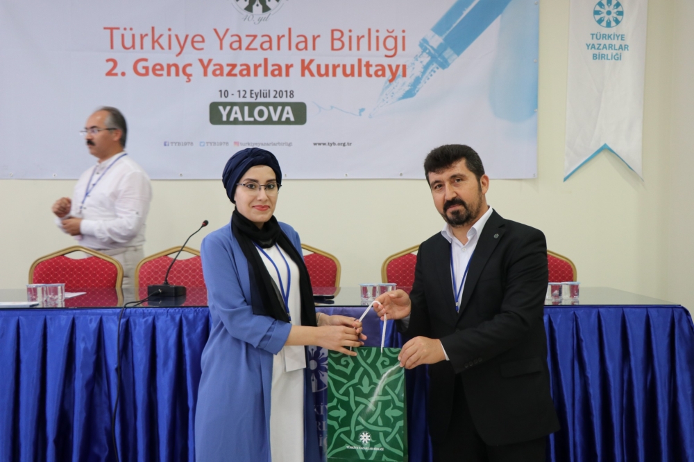 2. Genç Yazarlar Kurultayı Yalova'da Yapıldı galerisi resim 40