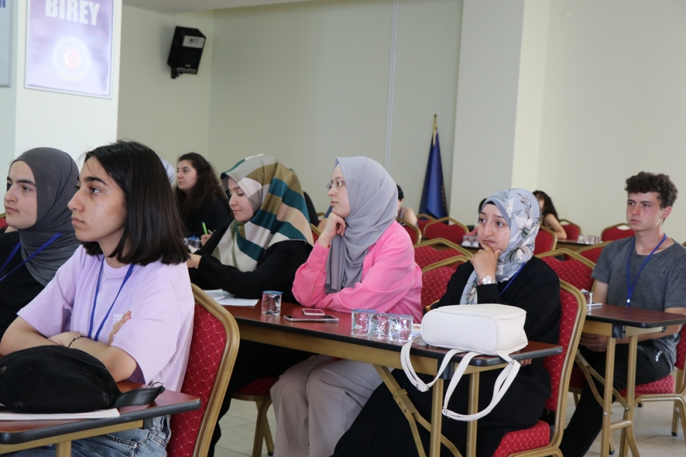 4. Uluslararası Genç Yazarlar Kurultayı galerisi resim 146