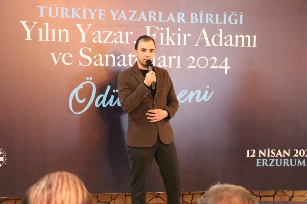 2024 Yılının Yazar, Fikir Adamı ve Sanatçıları Ödül Töreni galerisi resim 14