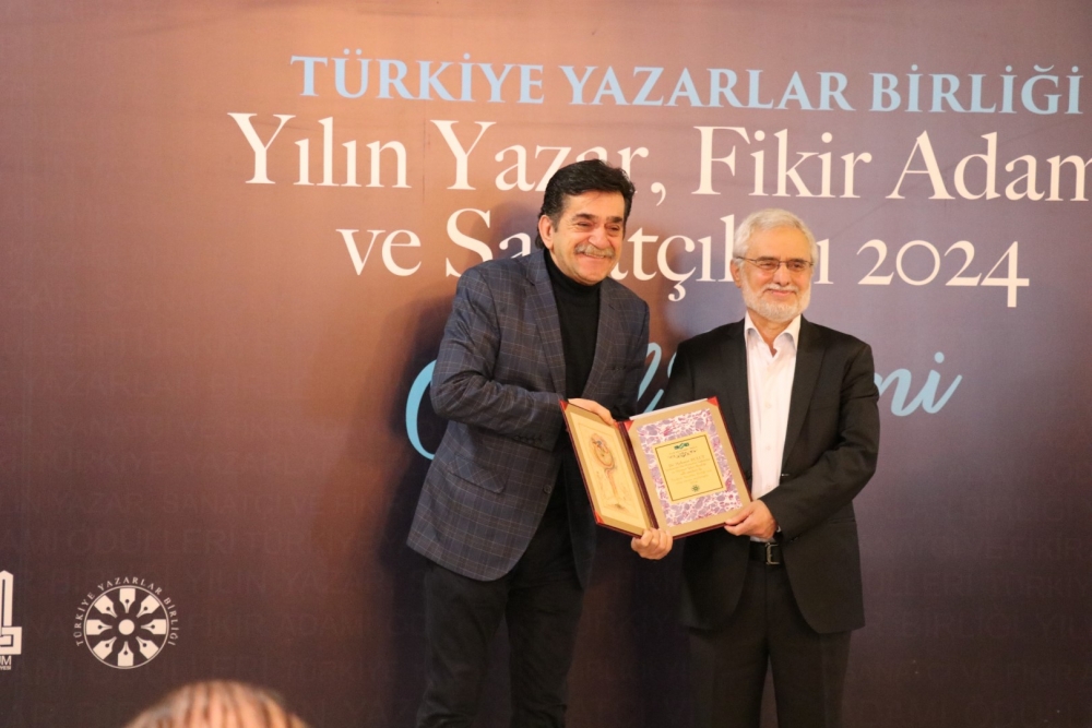 2024 Yılının Yazar, Fikir Adamı ve Sanatçıları Ödül Töreni galerisi resim 21