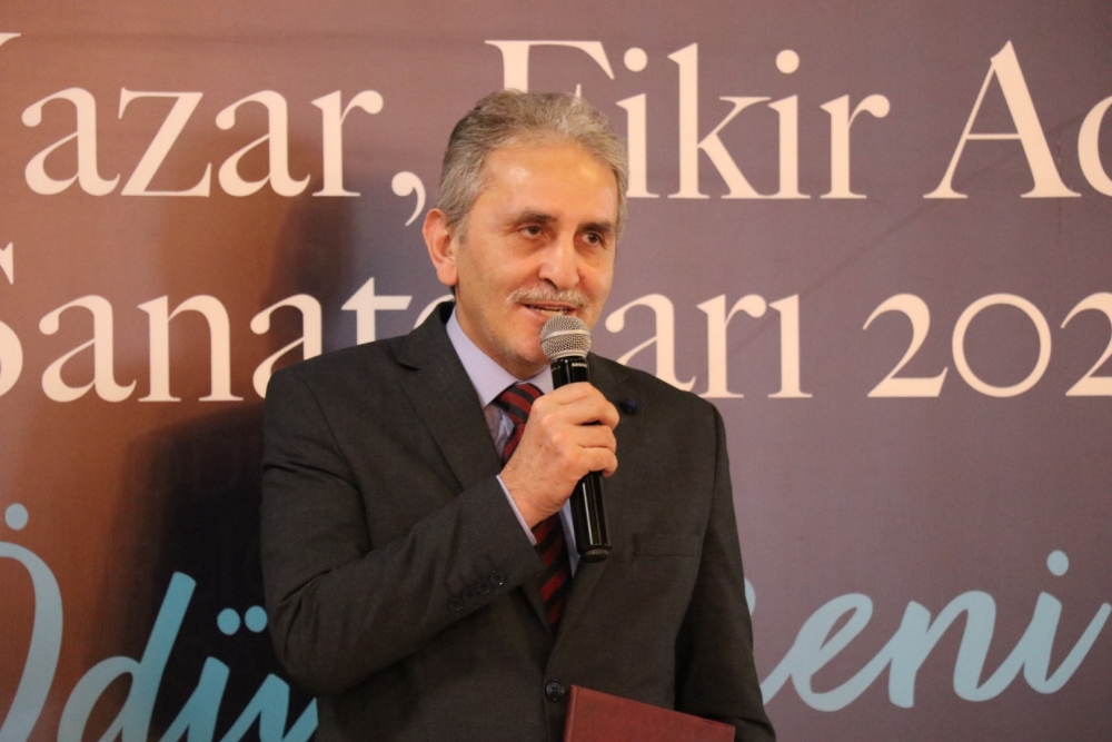 2024 Yılının Yazar, Fikir Adamı ve Sanatçıları Ödül Töreni galerisi resim 32