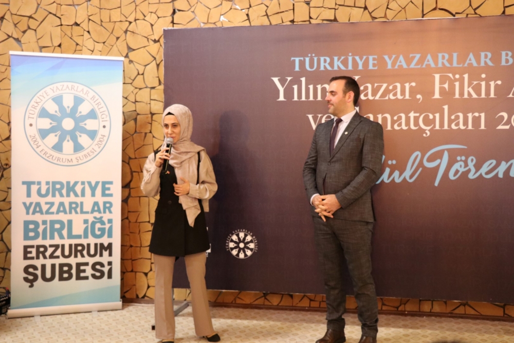 2024 Yılının Yazar, Fikir Adamı ve Sanatçıları Ödül Töreni galerisi resim 67