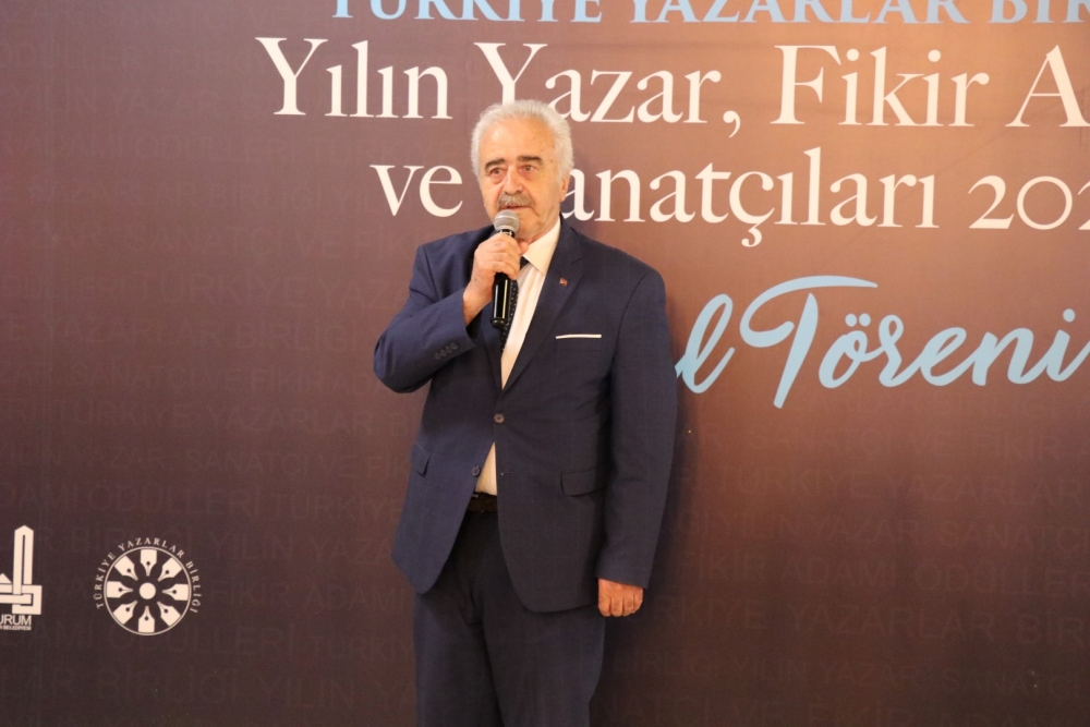2024 Yılının Yazar, Fikir Adamı ve Sanatçıları Ödül Töreni galerisi resim 73