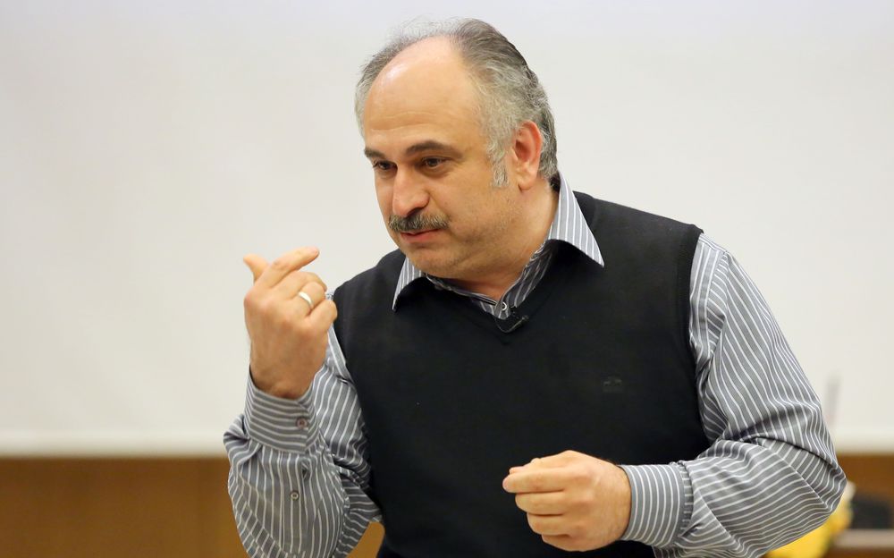 İhsan Fazlıoğlu: Akıl kayıp, vicdan metruk, gönül mahzun