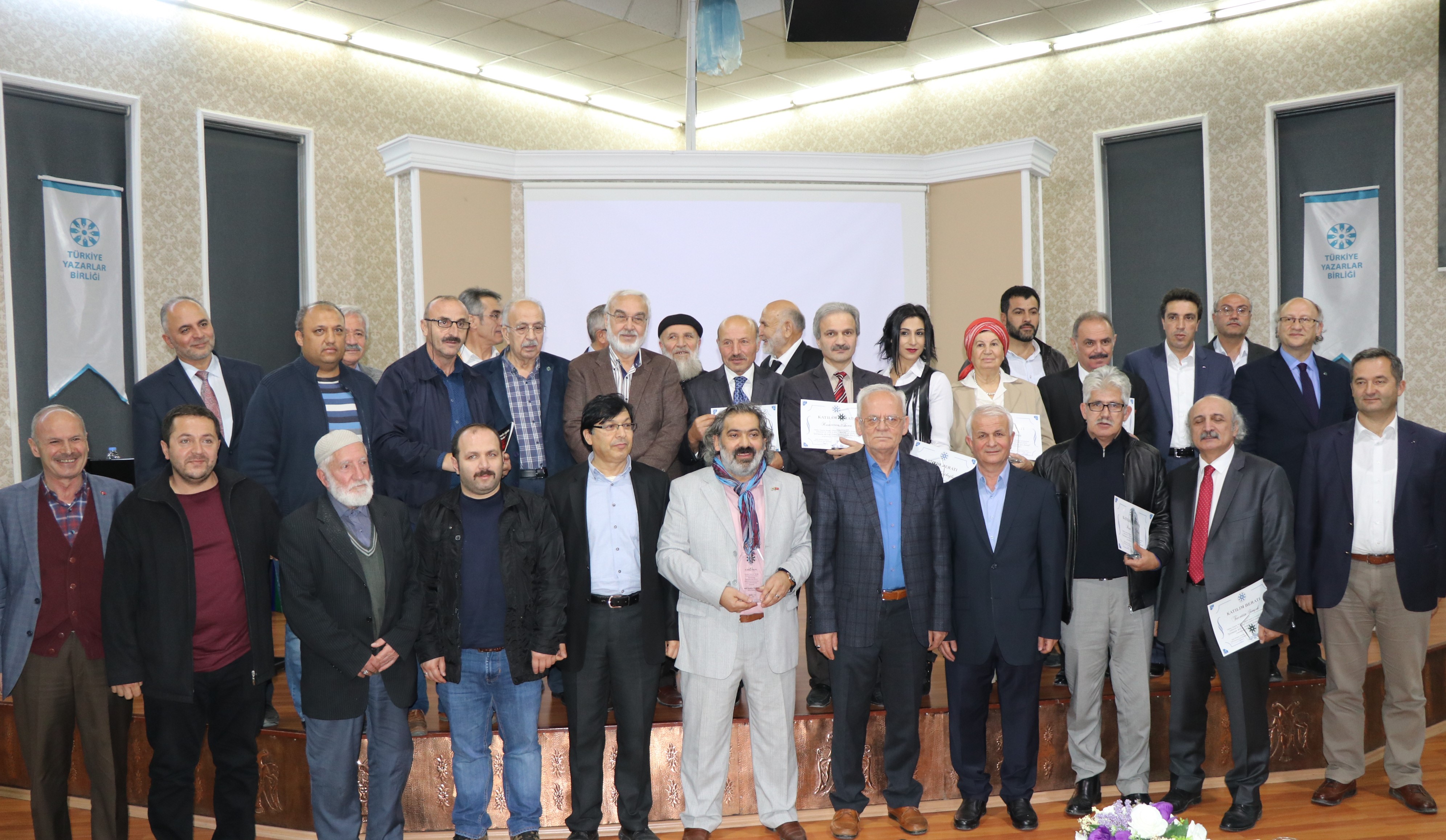 Erzincan’da Şiir Zirvesi Yapıldı