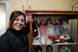 Oyuncak bebek kültürü