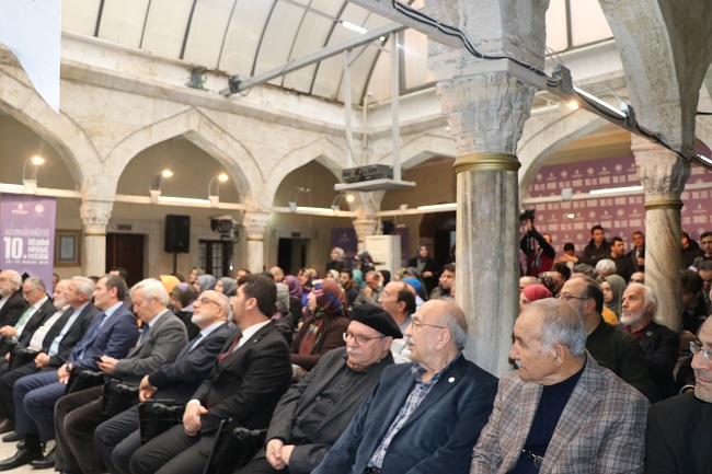 Yazmak Bir İnşa Sürecidir"