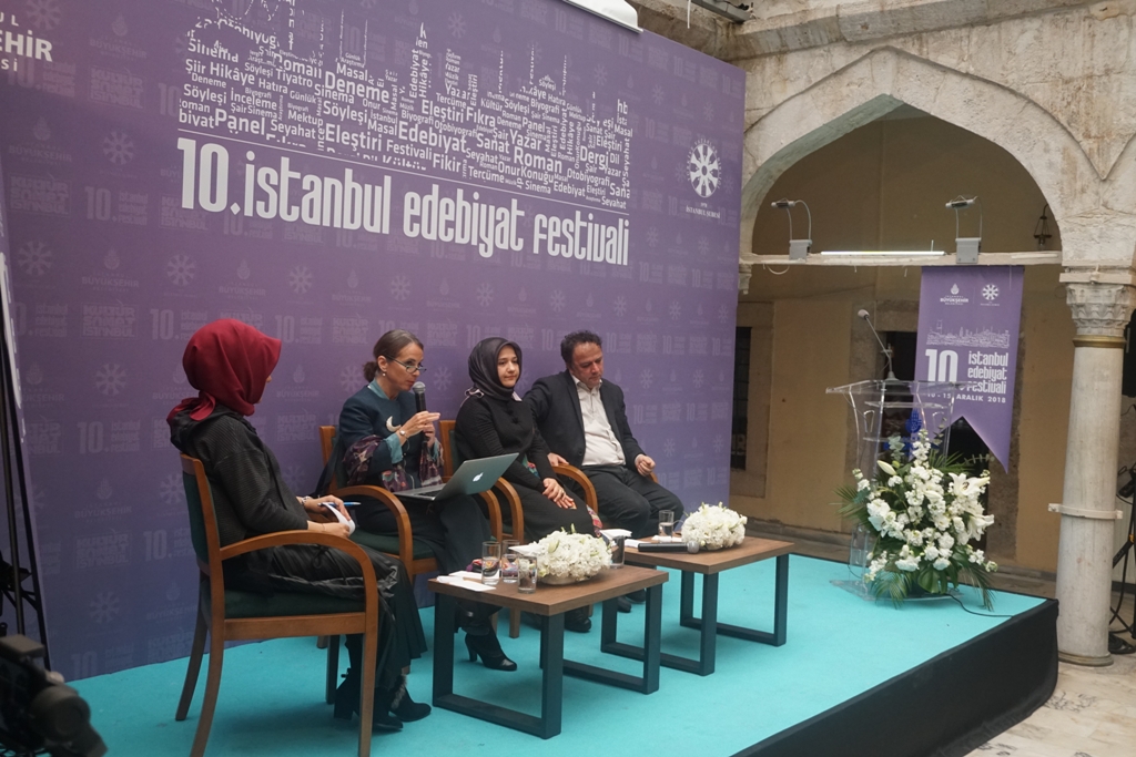 10. İstanbul Edebiyat Festivali’nde “Roman” Konuşuldu