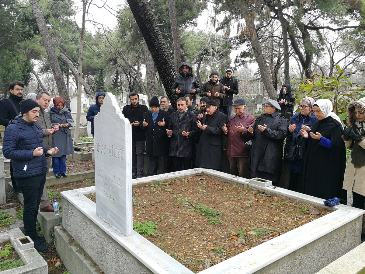 Orhan Okay Kabri Başında Anıldı