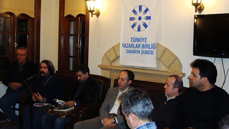 TYB Sakarya Şubesi Türkiye'de Etnik ve Dini Yapılar’ konulu panel düzenledi