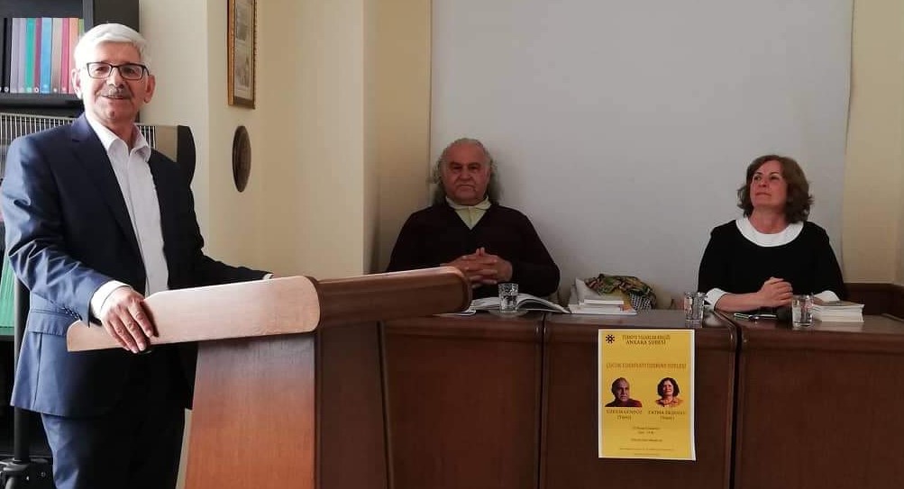 Çocuk kitapları yazarken içimizdeki çocuğu yaşatıyoruz