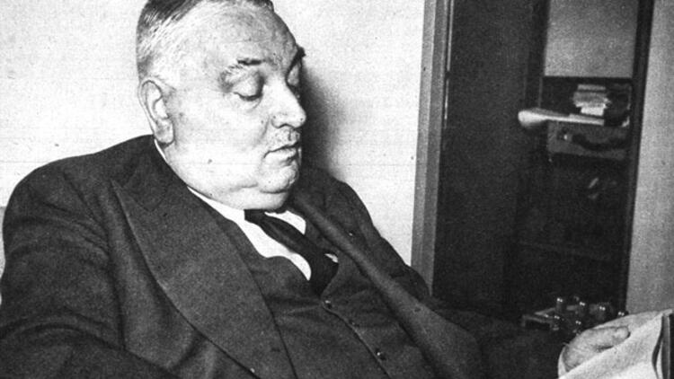 Yahya Kemal'in Üsküp'ten başlayan mektep hikayesi