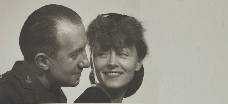 Paul Eluard, Gül İşlemeler