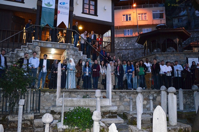 TYB Bursa'da Uluslararası Öğrenciler Akademisi