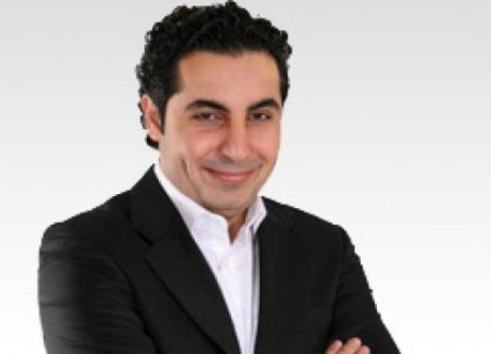 Eyüp Can'dan: Müzik ezana eşlik eder mi?