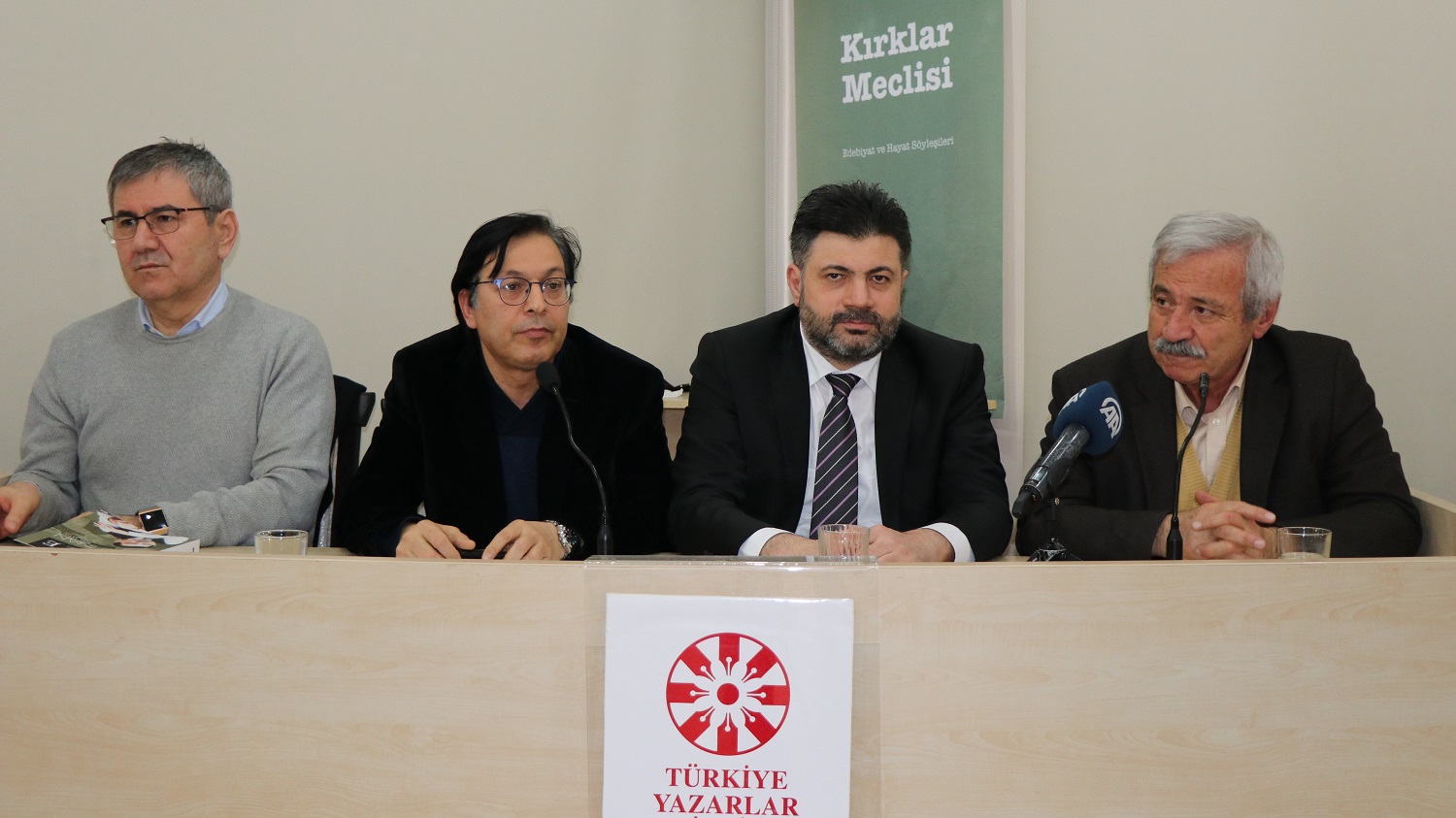 Âkif İnan dava adamı ve bilge sendikacıydı
