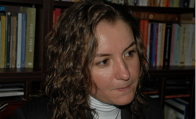 Sema Karabıyık: Hayatımın kırılma noktasında, en iyi bildiğim konudan başladım yazmaya