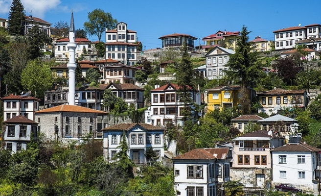 Akçaabat-Ortamahalle: Bir rüyadan arta kalan şehir