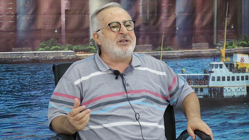 Şirin: Cahit Zarifoğlu çocukluğundan şiirine gidecek yolları bilen bir şairdir