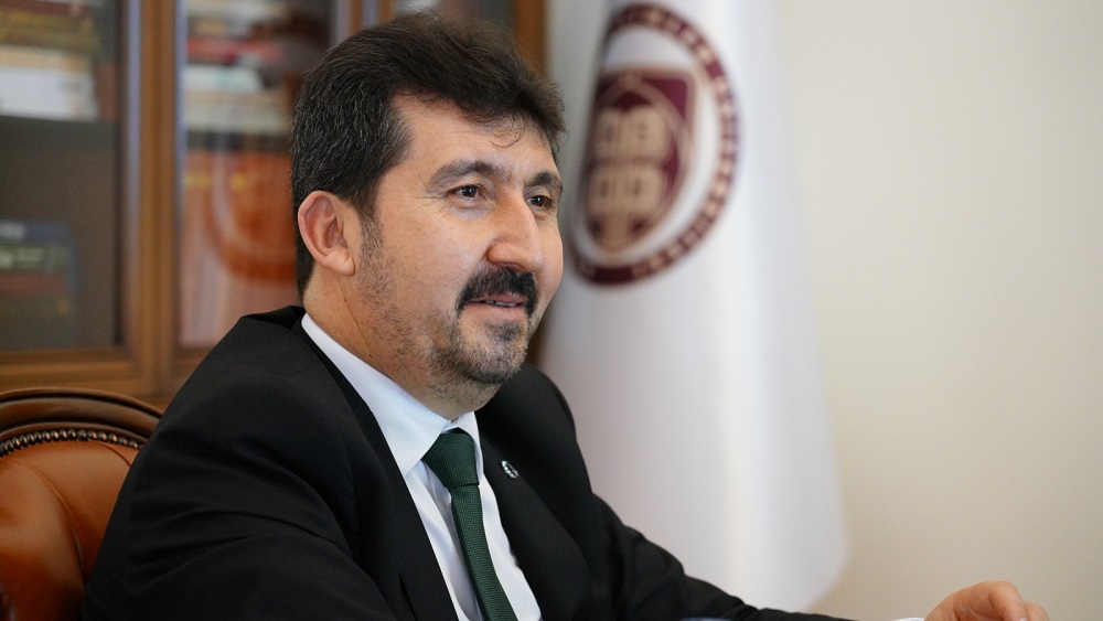 Prof. Dr. Musa Kazım Arıcan: Tehditten İmkânı Çıkarmak: Toplumsal Sorunların Çözümü İçin Bilim Dallarının İş Birliği