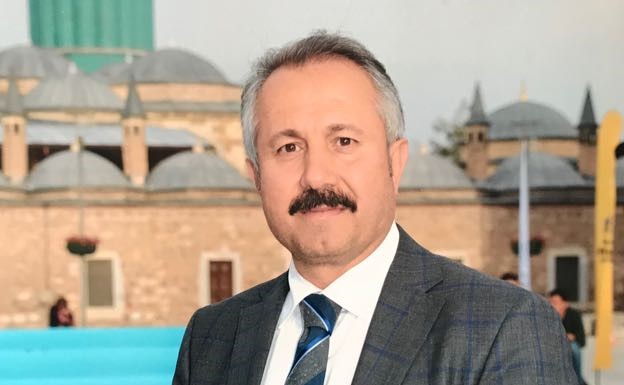 Tecrübe ve İdeallerin Işığında Bir Ömür Hikayesi: Prof. Dr. Sami Güçlü, TYB Konya’da “Hayatın Öğrettikleri”ni Anlattı