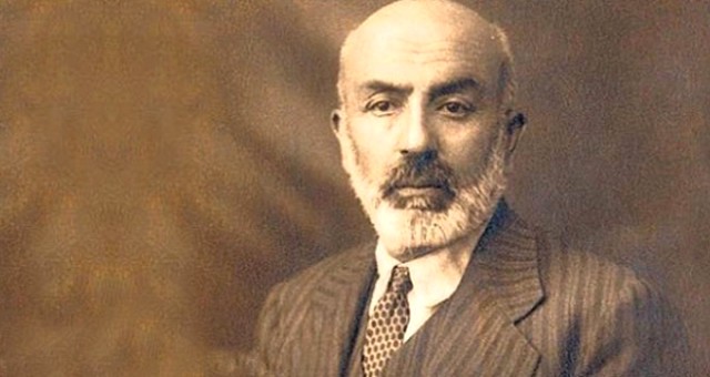 Kutlu Yolun Yolcusu: Mehmed Âkif