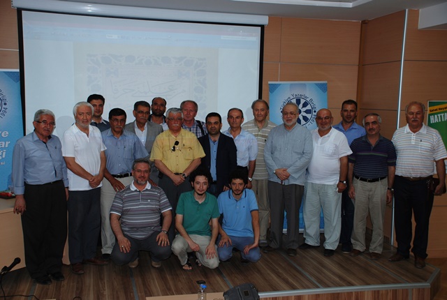 Hattat Hüseyin Öksüz sanat hatıralarını anlattı