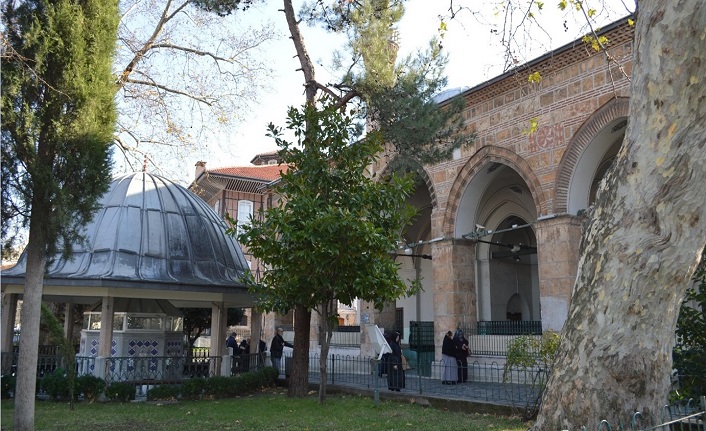 Tanpınar'la Bursa’da Zaman ve Orhan Camii
