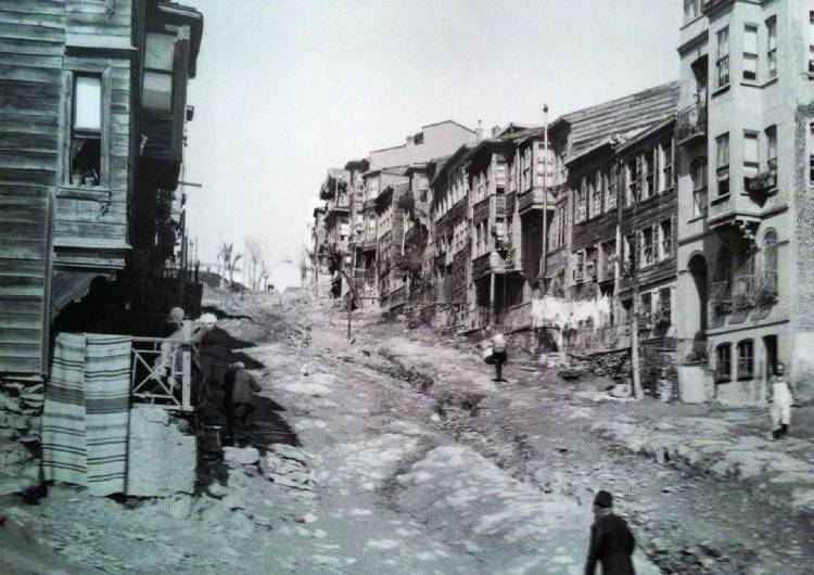 Bir Zamanlar Dolapdere’de