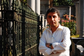 Hüseyin Akın'dan: Halk bizi niye anlamıyor?