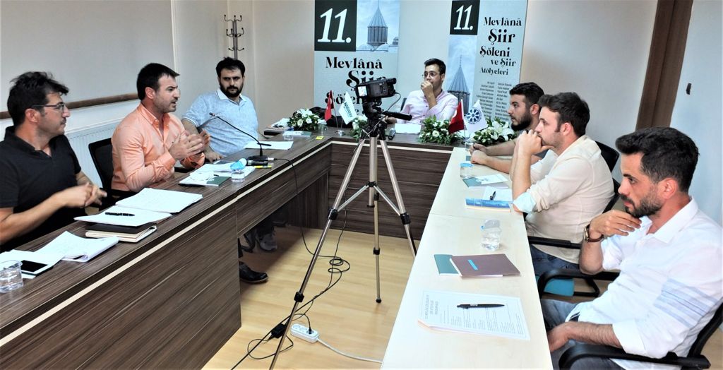 “Şiirde yenilik ustalara mahsustur”
