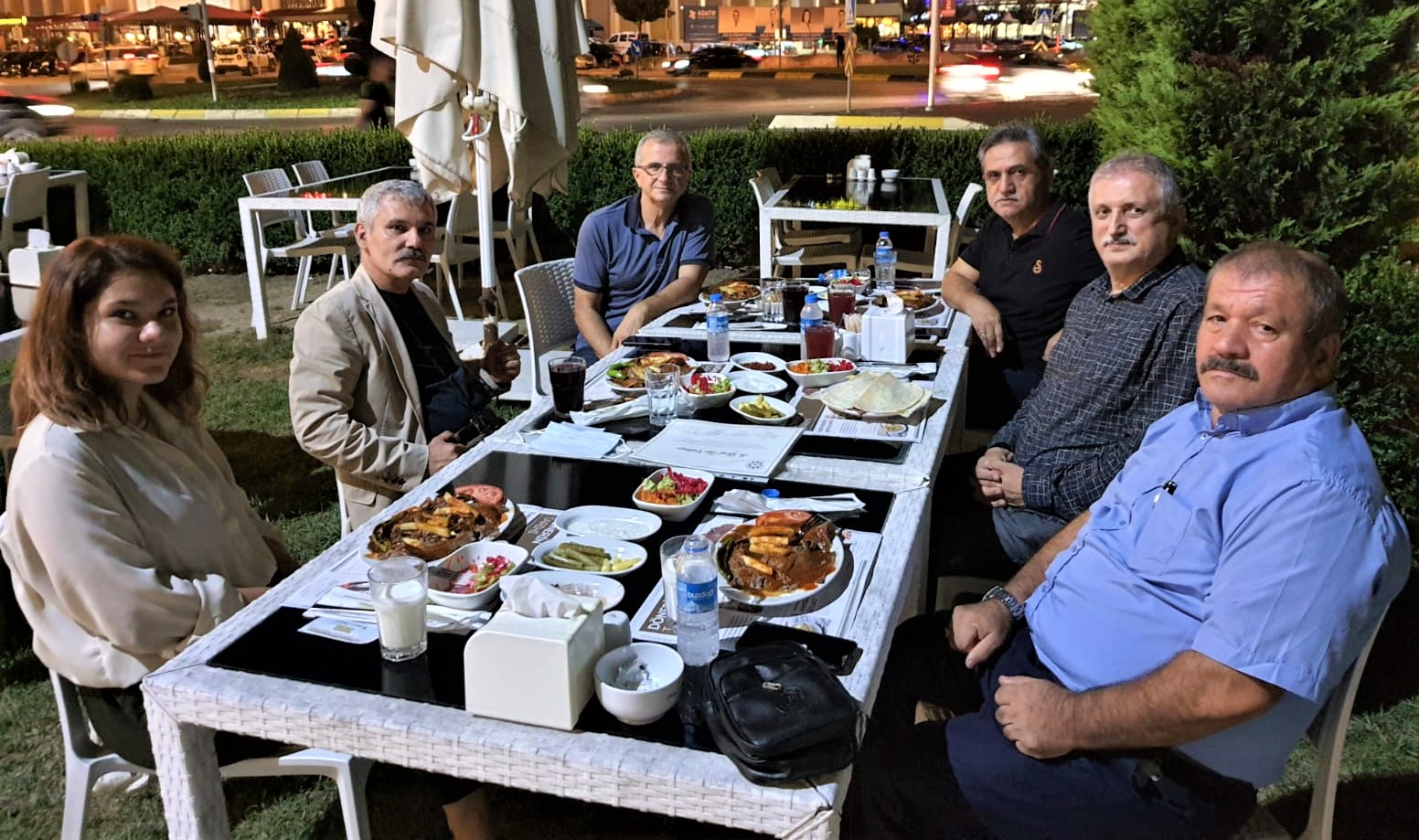 TYB Sakarya’dan Adapazarı Kaymakamı Yusuf Ziya Çelikkaya’ya Uğurlama Yemeği
