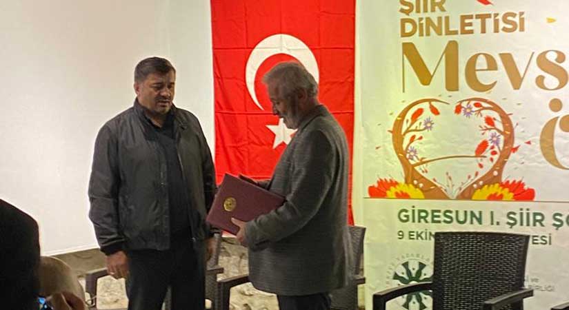 Mevsimlerin ötesi 1. Şiir şöleni Giresun’da yapıldı