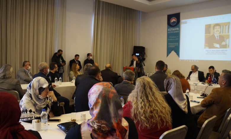 STK’ lara iş birliği güçlendirme yöntemleri anlatıldı