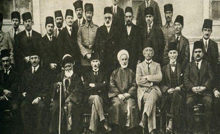 Cumhuriyet Tarihi’ne yön veren kilit meseleler