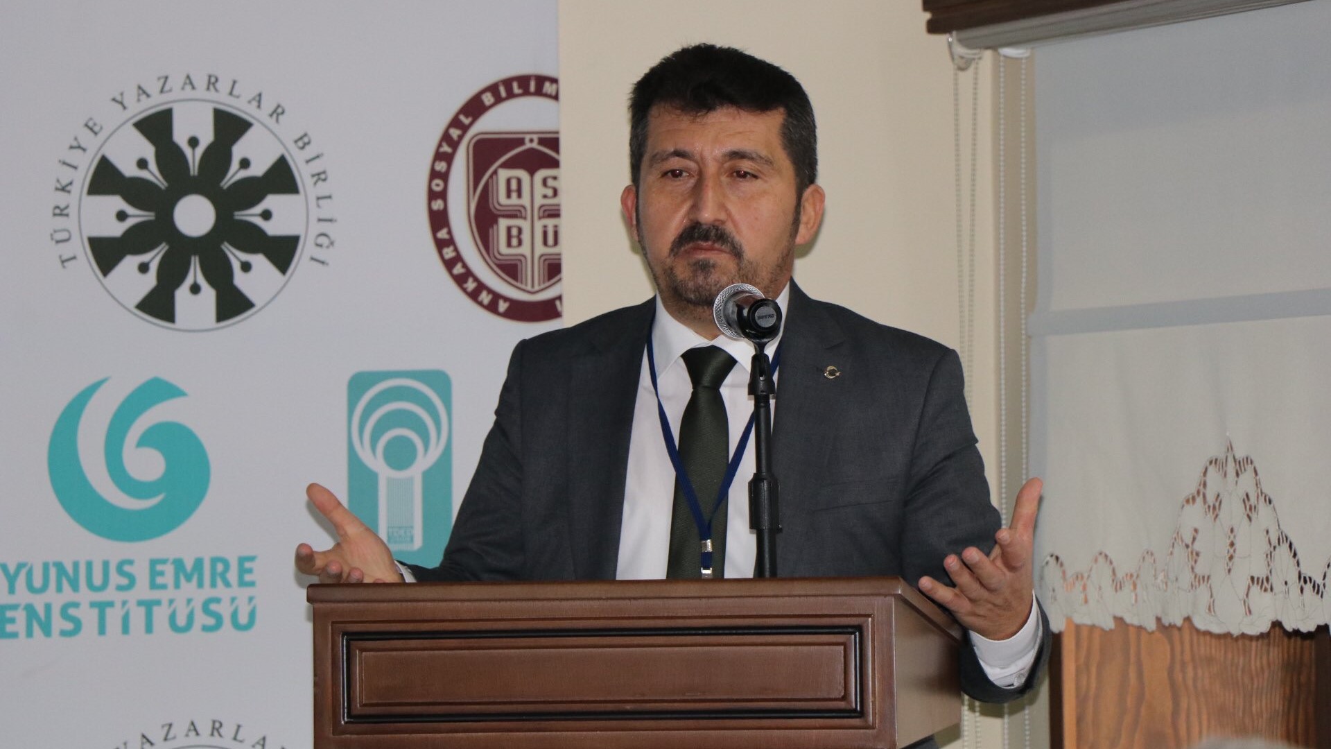 Prof. Dr. Musa Kâzım Arıcan: Dilimize sahip çıkmalıyız