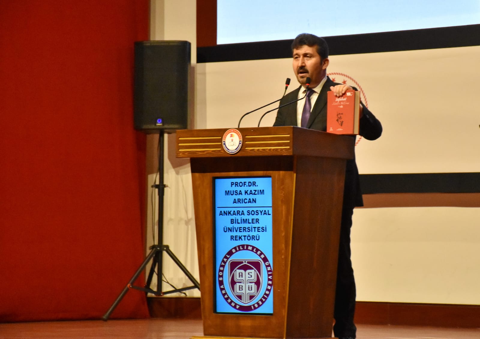 Genel Başkan Arıcan: Âkif münevver ve dava adamıydı