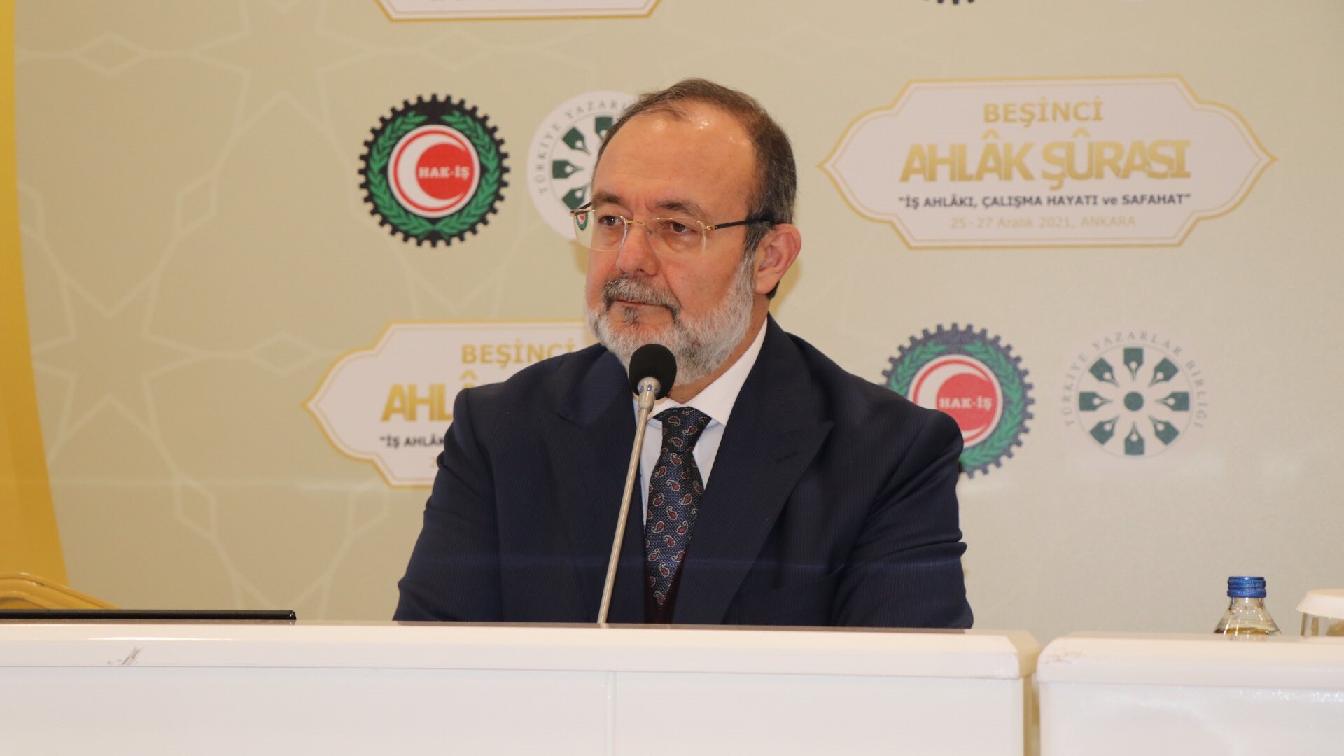 Prof. Dr. Mehmet Görmez "5. Ahlâk Şûrası Açılış Dersi"