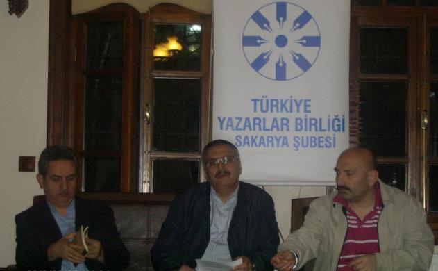 Mehmet Özdemir: Şiir kadar öznel bir edebi tür yoktur.