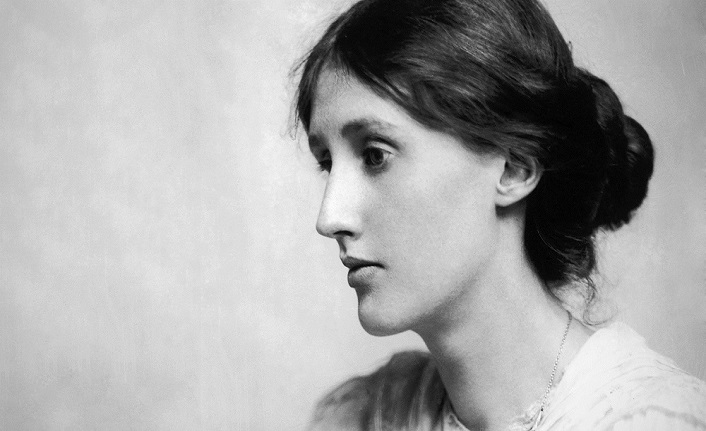 Virginia Woolf: "Kelimeler sözlüklerde değil, zihinlerde yaşar."