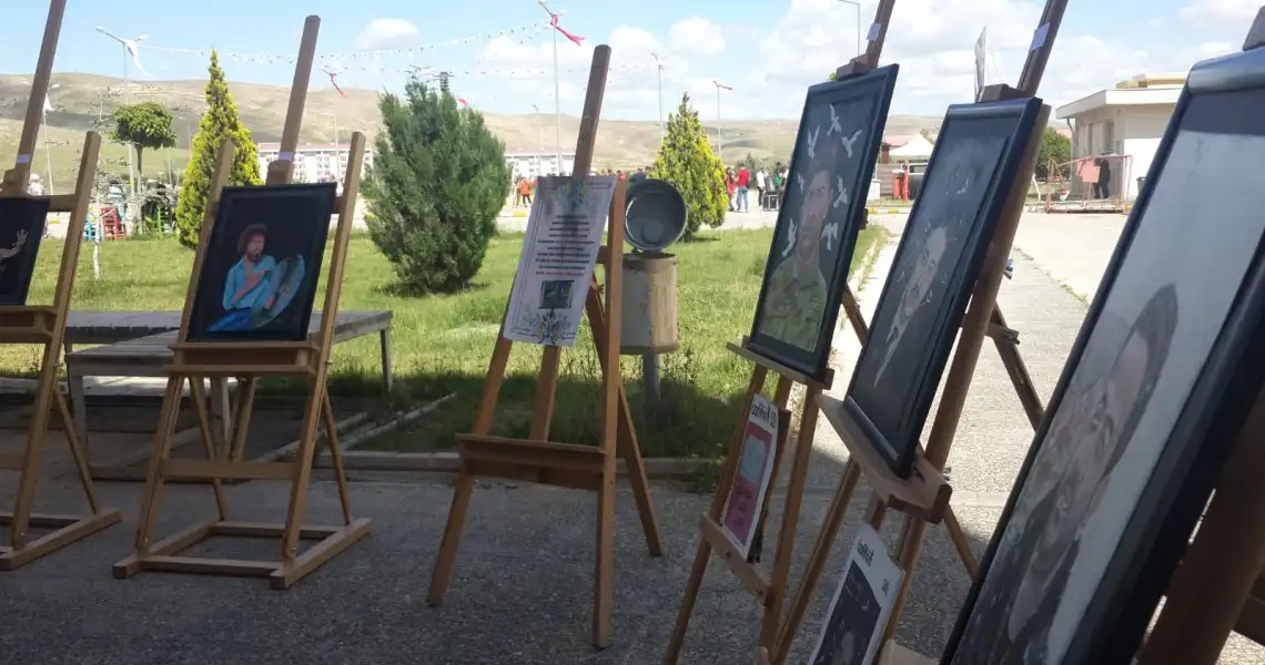 Tarihte İz Bırakan Yüzler Sergisi Açıldı