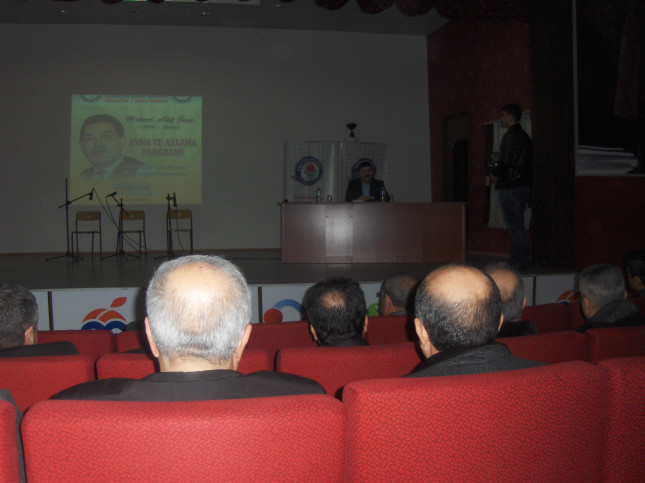 Akif İnan Malatya'da dostları tarafından anıldı