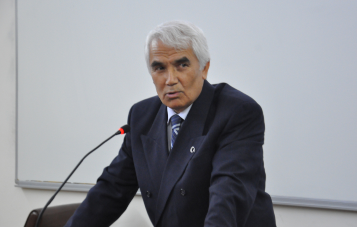 Prof. Dr. Abdülkadir Donuk hayatını kaybetti