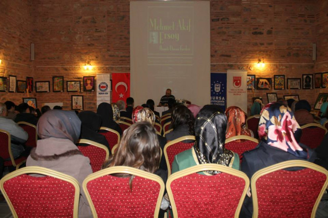 Milli şairimiz Mehmed Akif Bursa'da anıldı