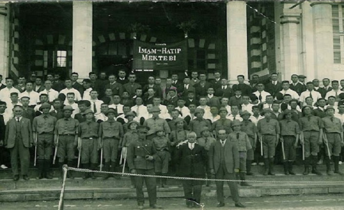 İlk imam hatip lisesi nasıl açıldı?