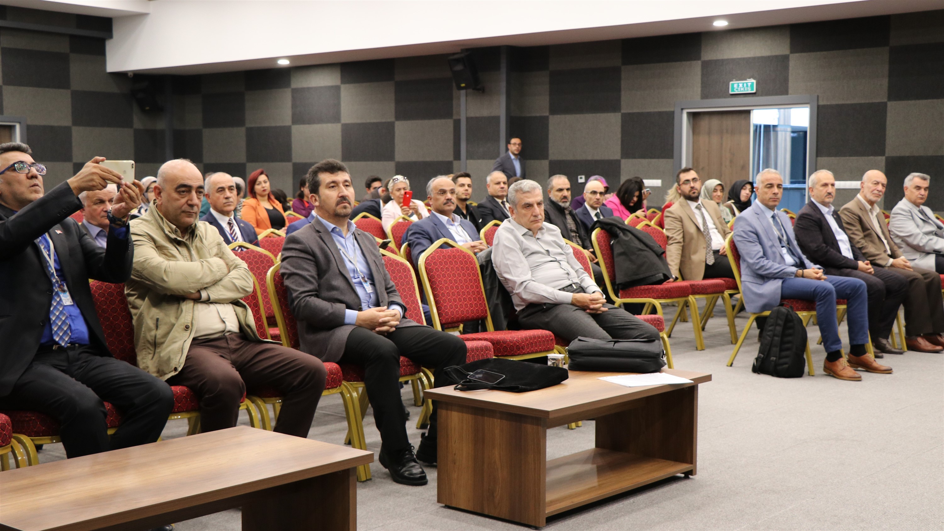 6. Milletlerarası Şehir Tarihi Yazarları Kongresi Elazığ’da yapıldı