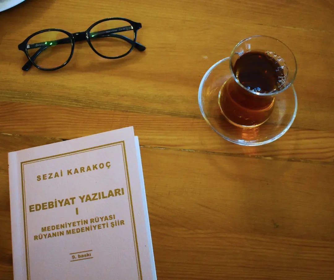 TYB Genç Kahve'de Sezai Karakoç okumaları