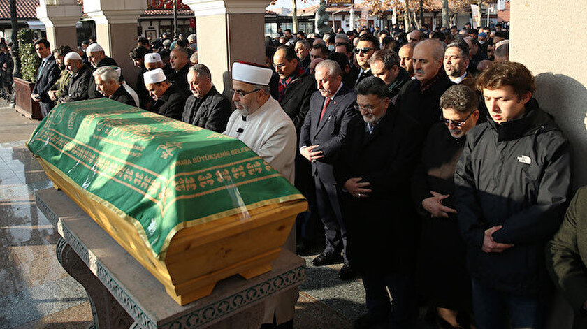 Almanya'da vefat eden yazar Yaşar Kaplan Ankara'da son yolculuğuna uğurlandı